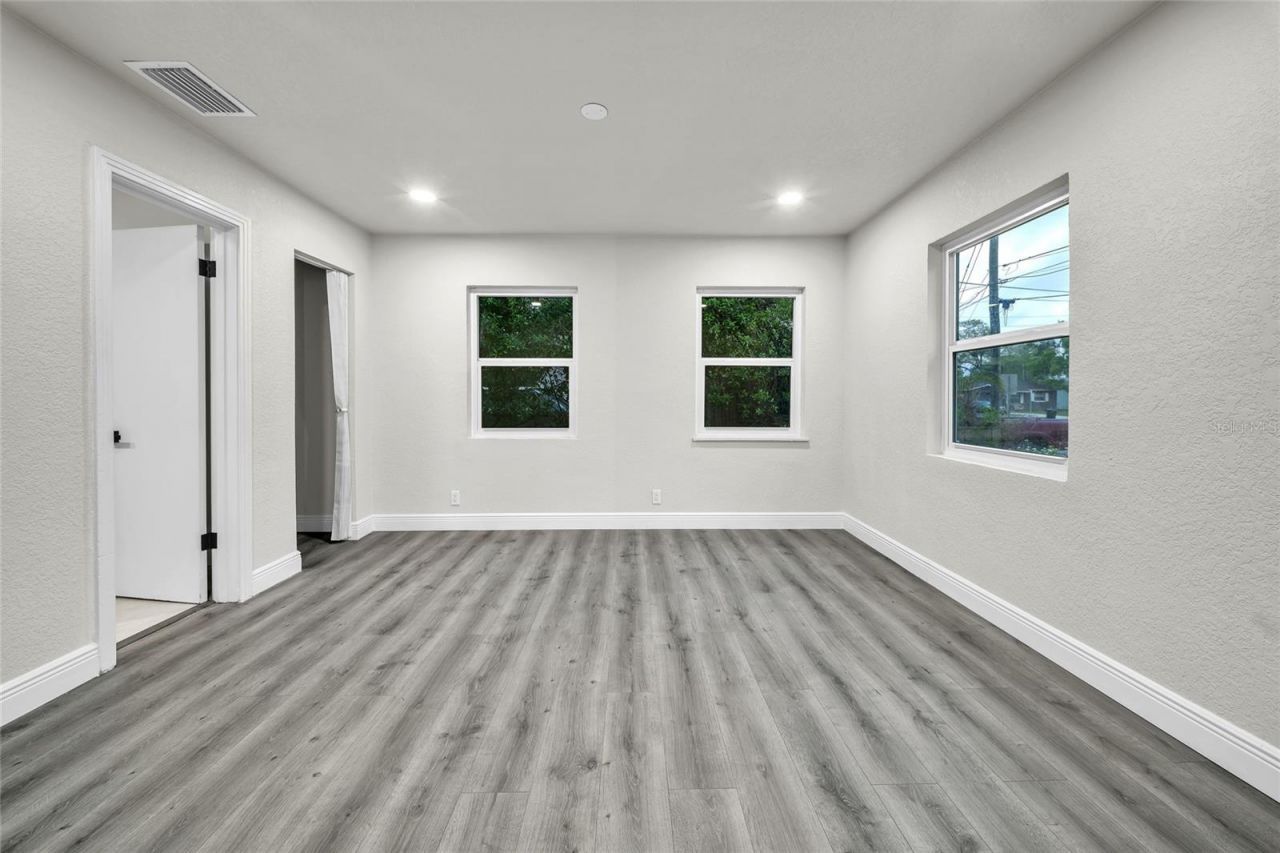 5418 6th Avenue S, Saint Petersburg, FL 33707 Photo