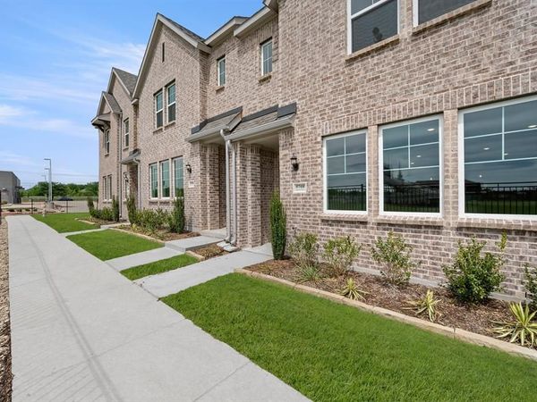 5708 Lakeview Drive, Watauga, TX 76148