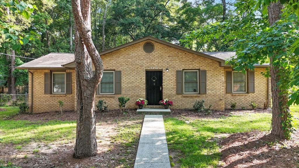 6675 Leisure Trail, Atlanta, GA 30349 Main Photo