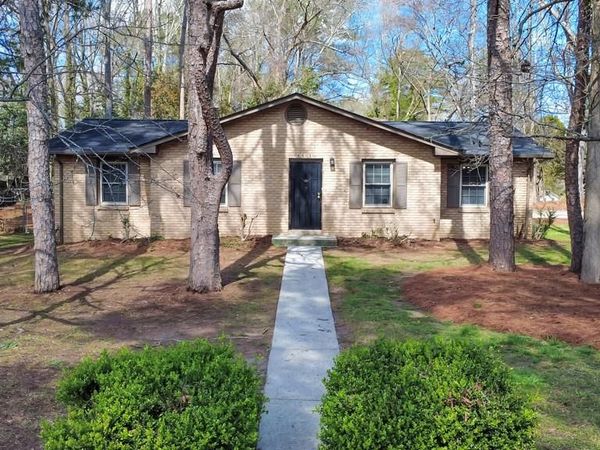 6675 Leisure Trail, Atlanta, GA 30349