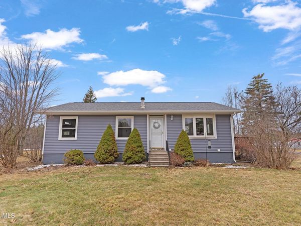 9 Reservoir Road, Altamont, NY 12009