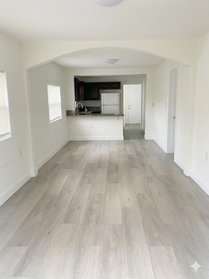 1527 NW 63rd Street, Miami, FL 33147 Photo