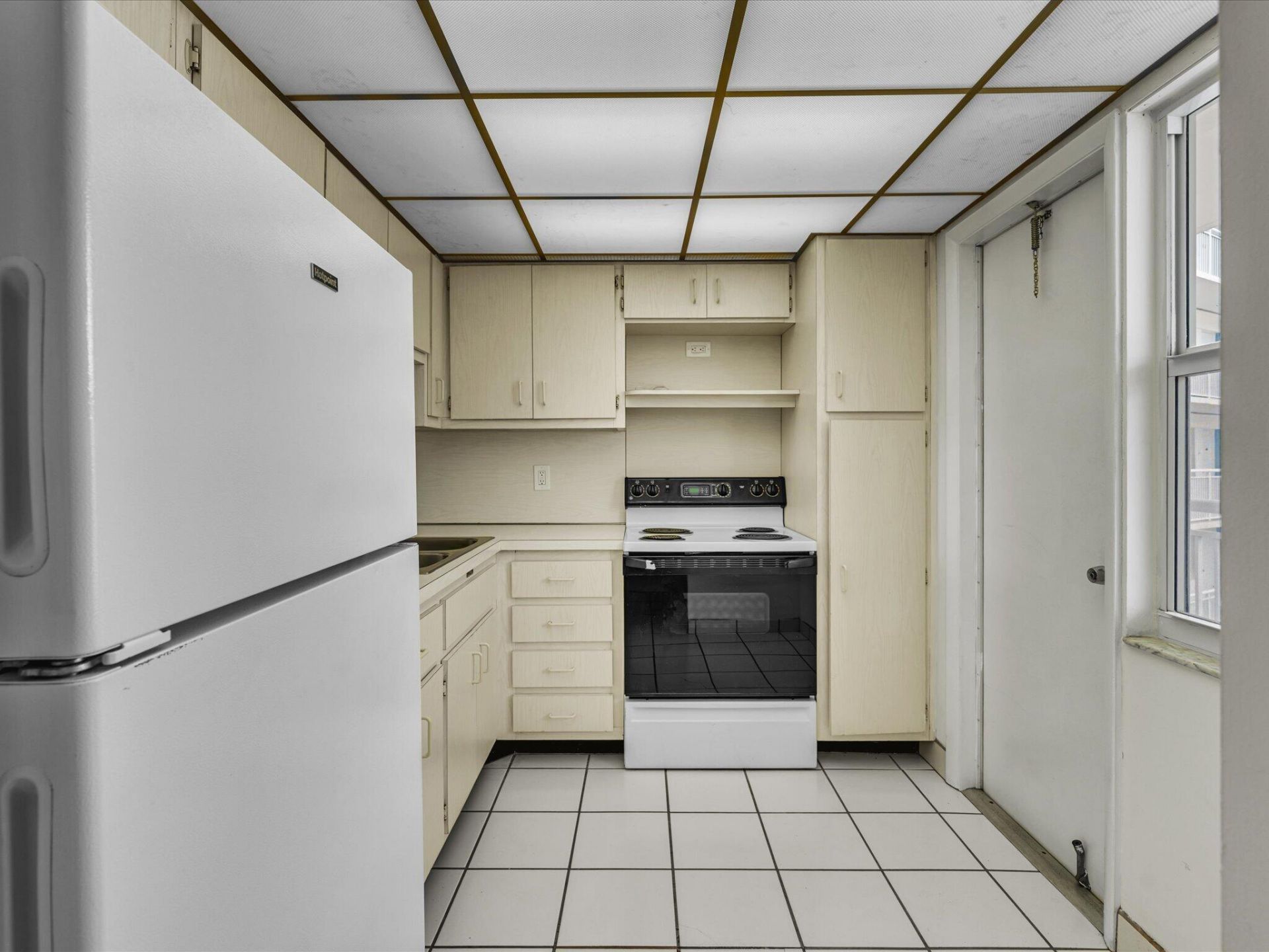 301 N Ocean Boulevard, Unit 407, Pompano Beach, FL 33062 Photo