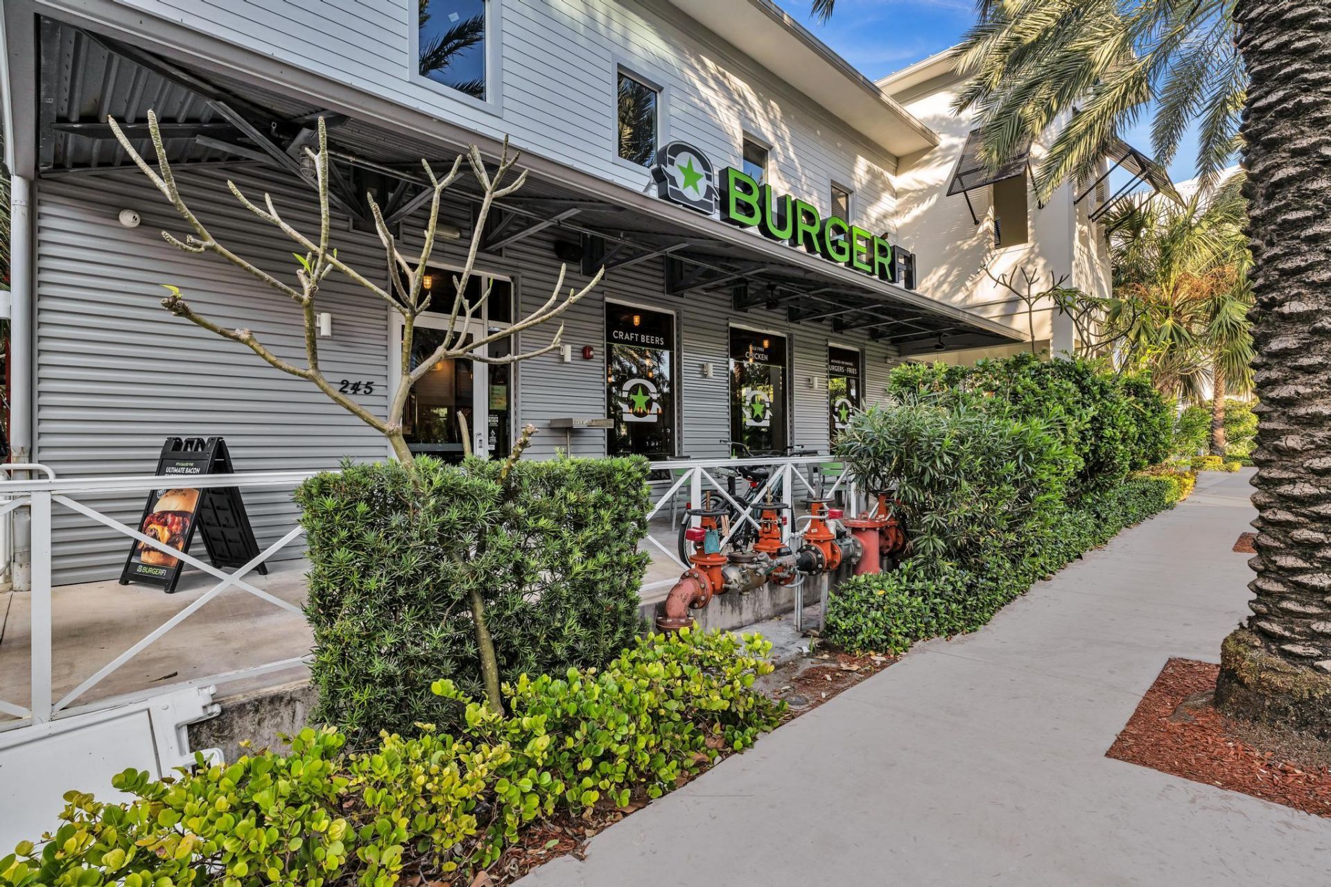 301 N Ocean Boulevard, Unit 407, Pompano Beach, FL 33062 Photo