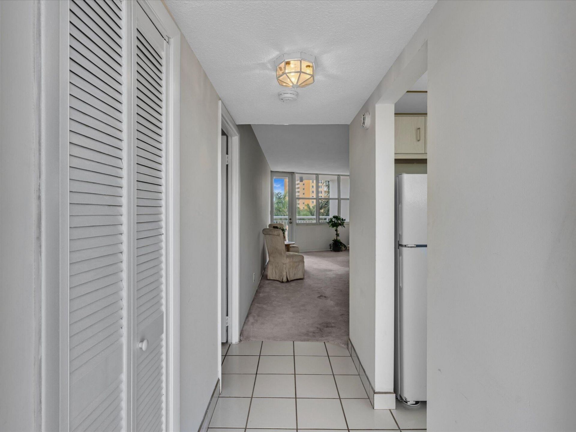 301 N Ocean Boulevard, Unit 407, Pompano Beach, FL 33062 Photo