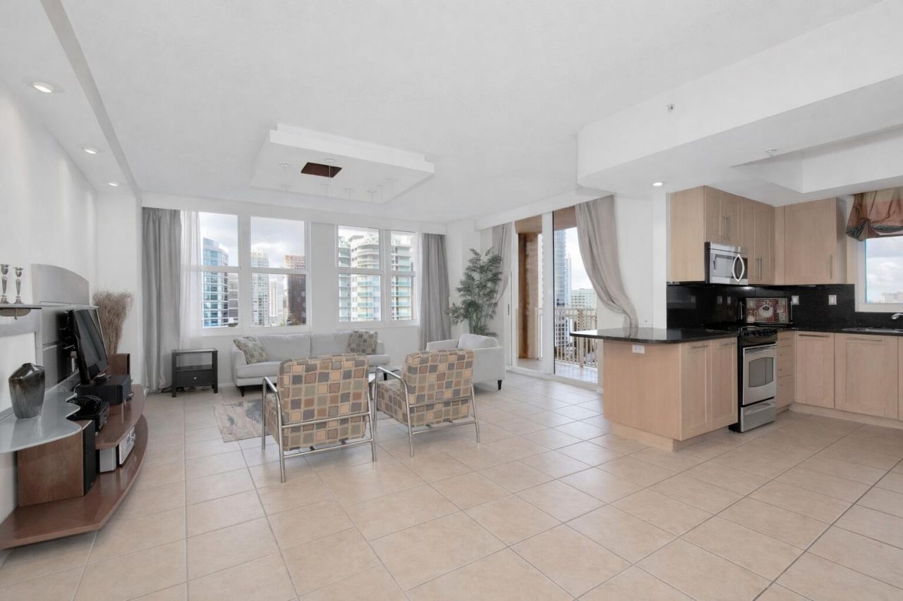 511 SE 5 Avenue, Unit 1217, Fort Lauderdale, FL 33301 Photo