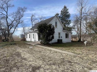 200 Railroad Street , Cedar Creek, NE 68016