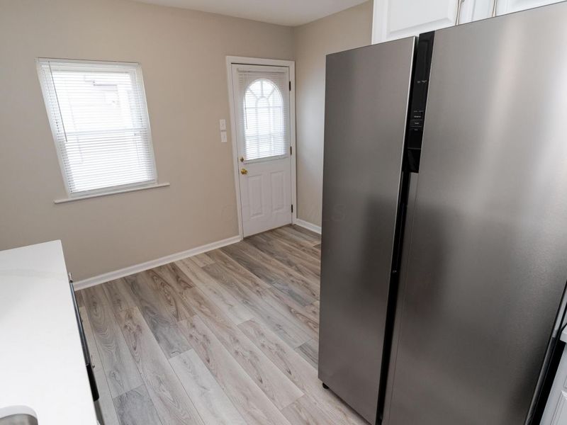 816 E Melrose Avenue , Columbus, OH 43224 Photo 11