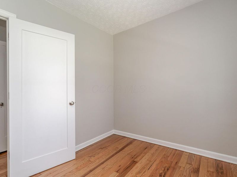 816 E Melrose Avenue , Columbus, OH 43224 Photo 18