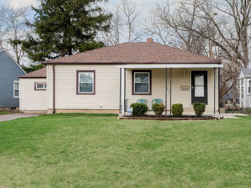 816 E Melrose Avenue , Columbus, OH 43224 Photo 2