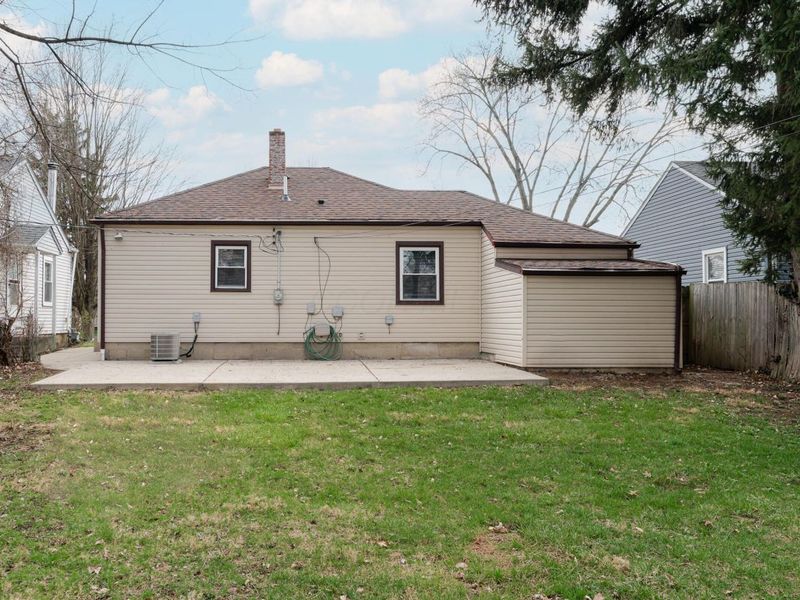 816 E Melrose Avenue , Columbus, OH 43224 Photo 26