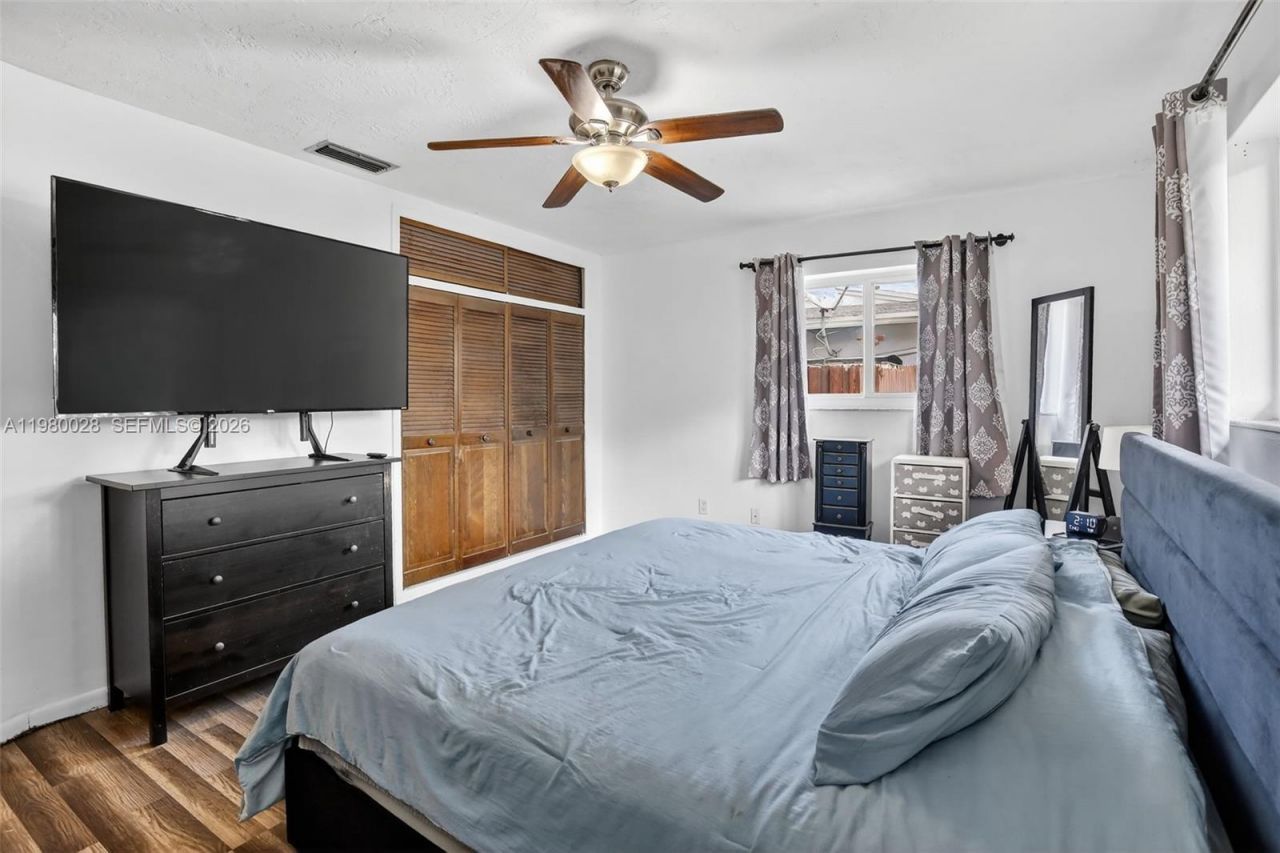 11501 NW 15th St , Pembroke Pines, FL 33026 Photo