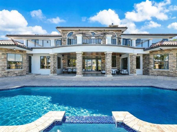 2905 Paddock Rd , Weston, FL 33331