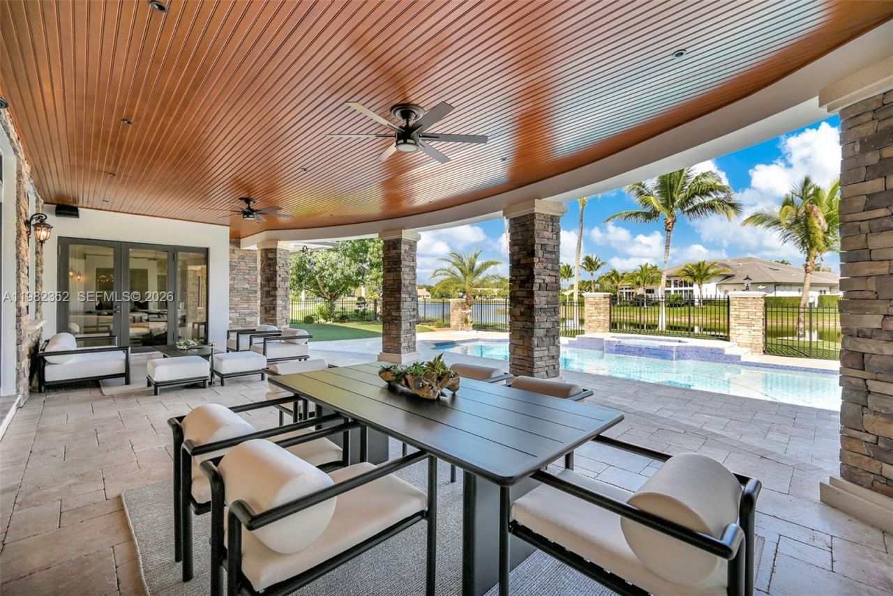 2905 Paddock Rd, Weston, FL 33331 Photo