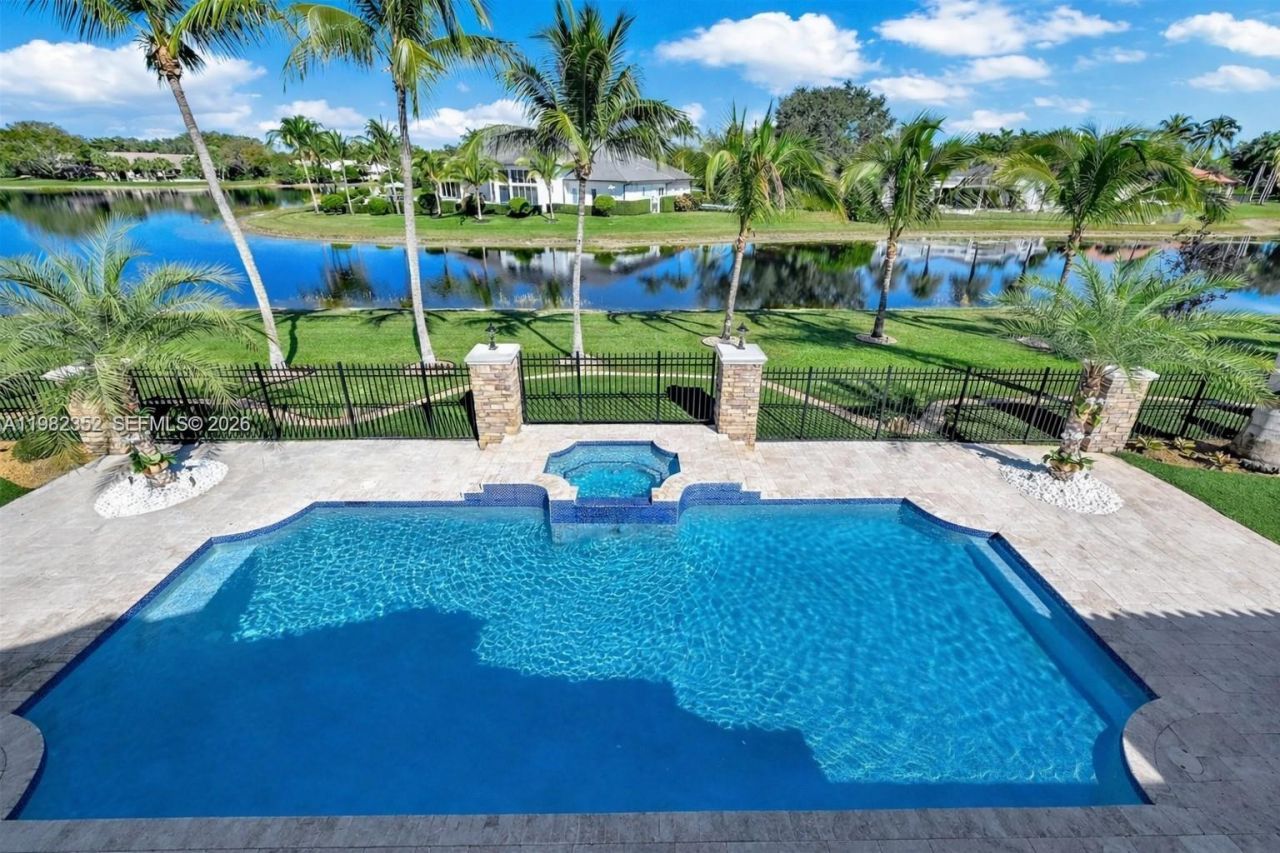 2905 Paddock Rd , Weston, FL 33331 Photo