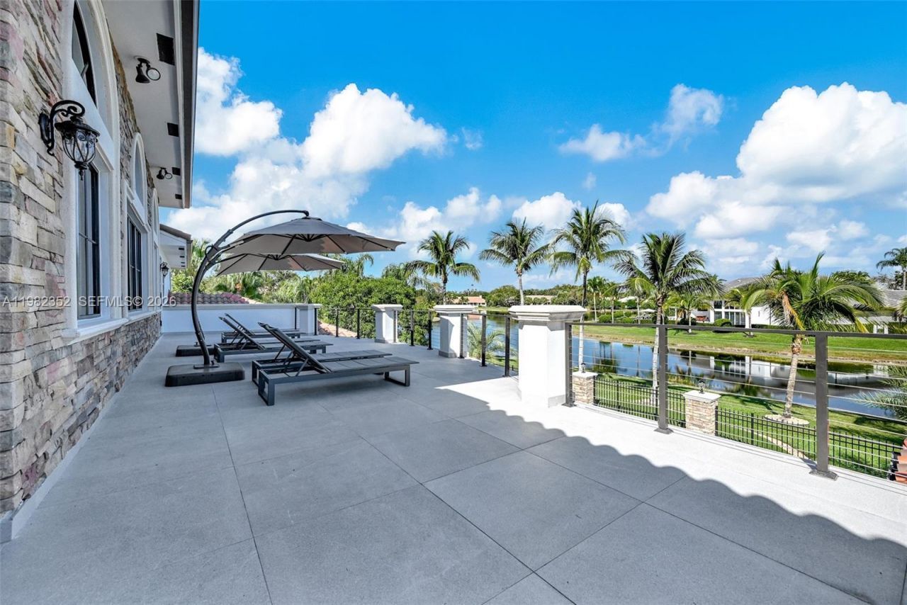 2905 Paddock Rd, Weston, FL 33331 Photo