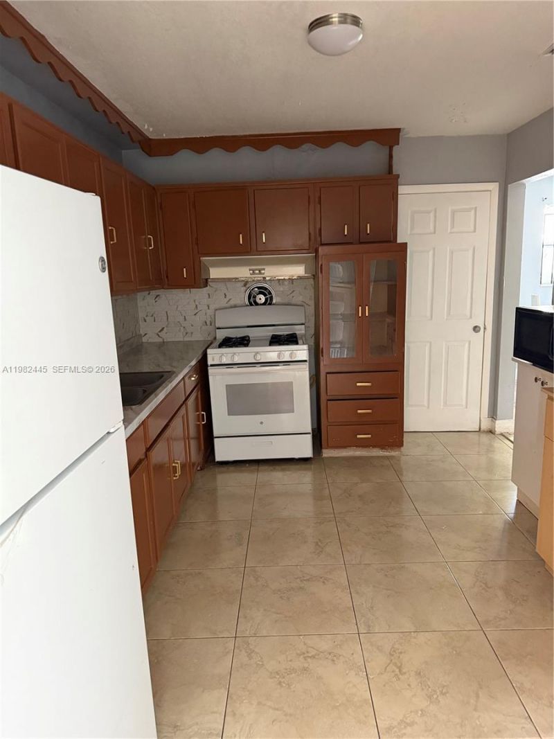 18811 NW 24th Ave , Miami Gardens, FL 33056 Photo