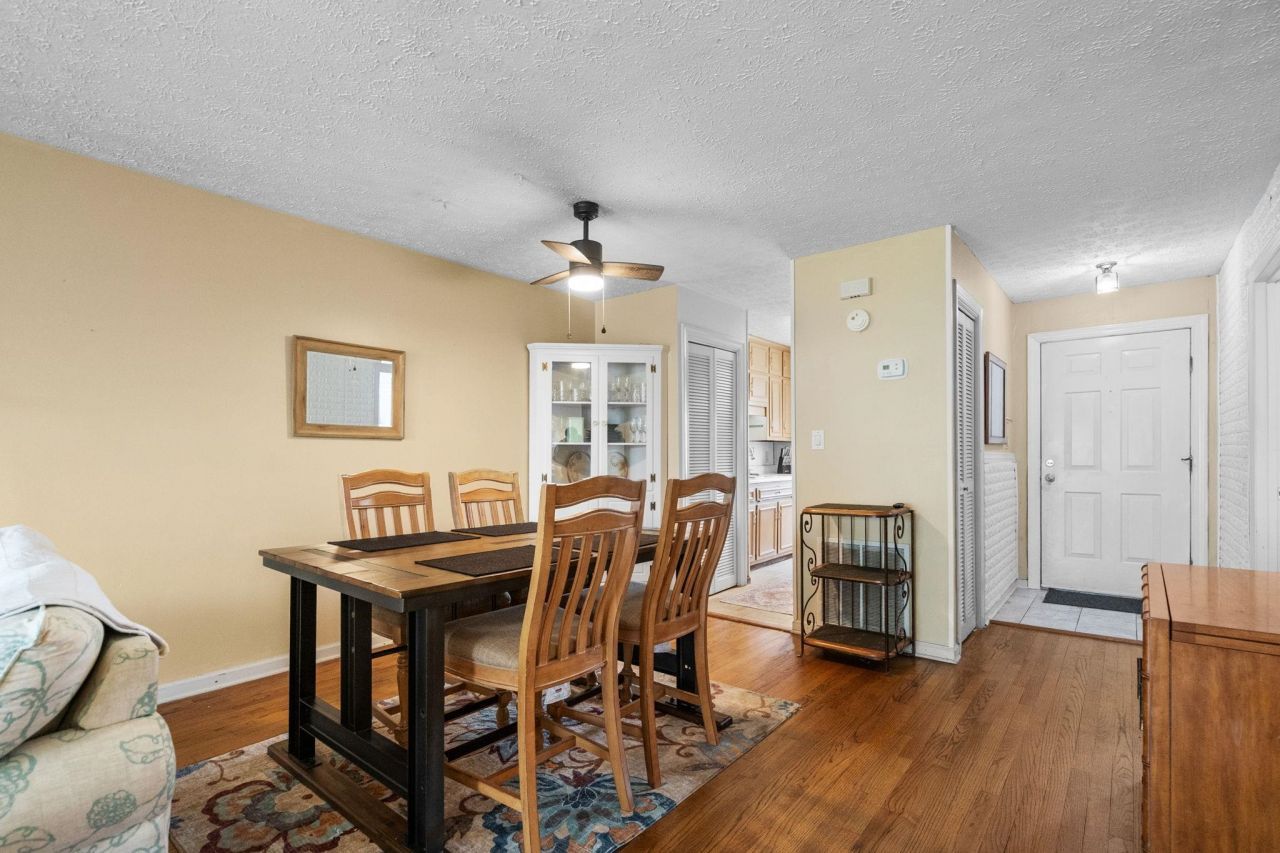 3015 Old Bryan Dr. Photo 12