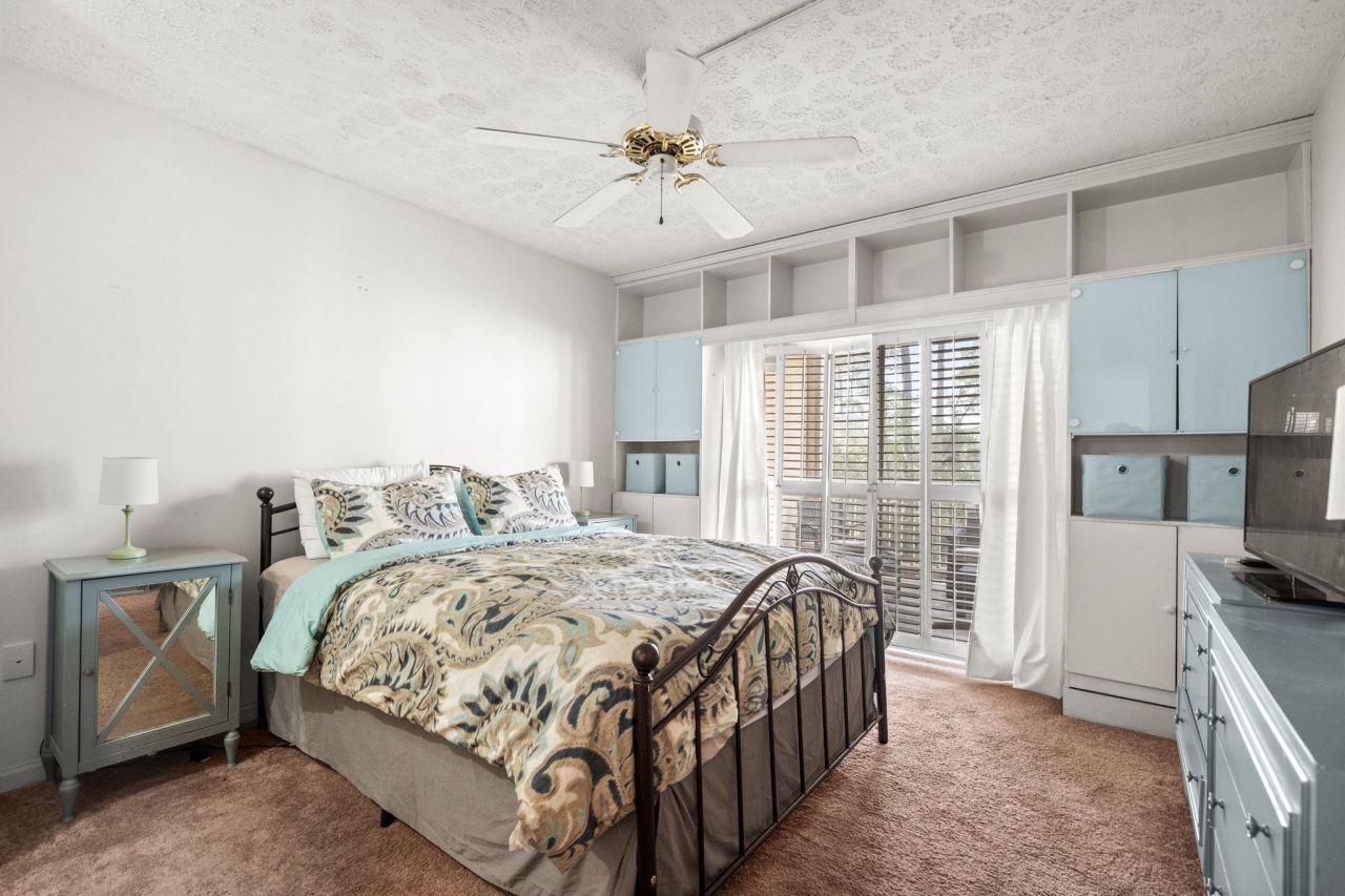 3015 Old Bryan Dr. Photo 17