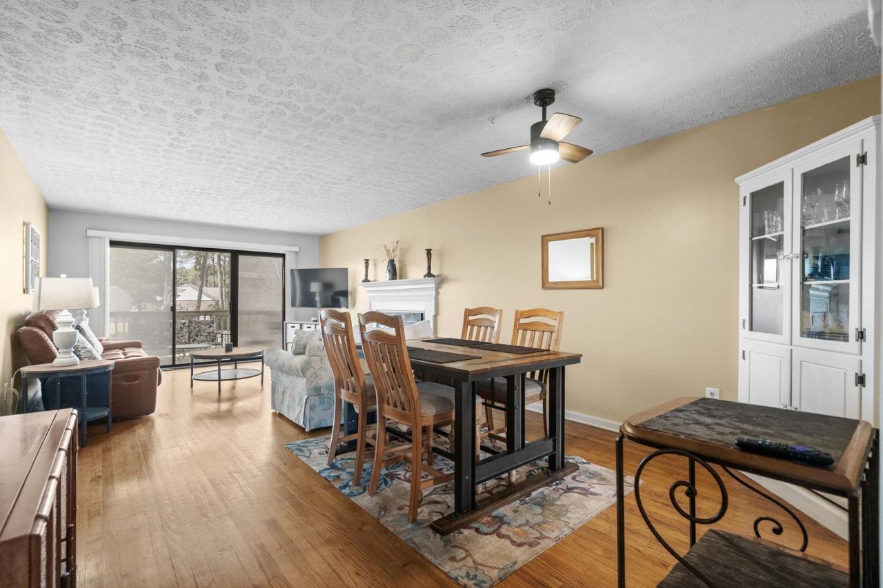 3015 Old Bryan Dr. Photo 5