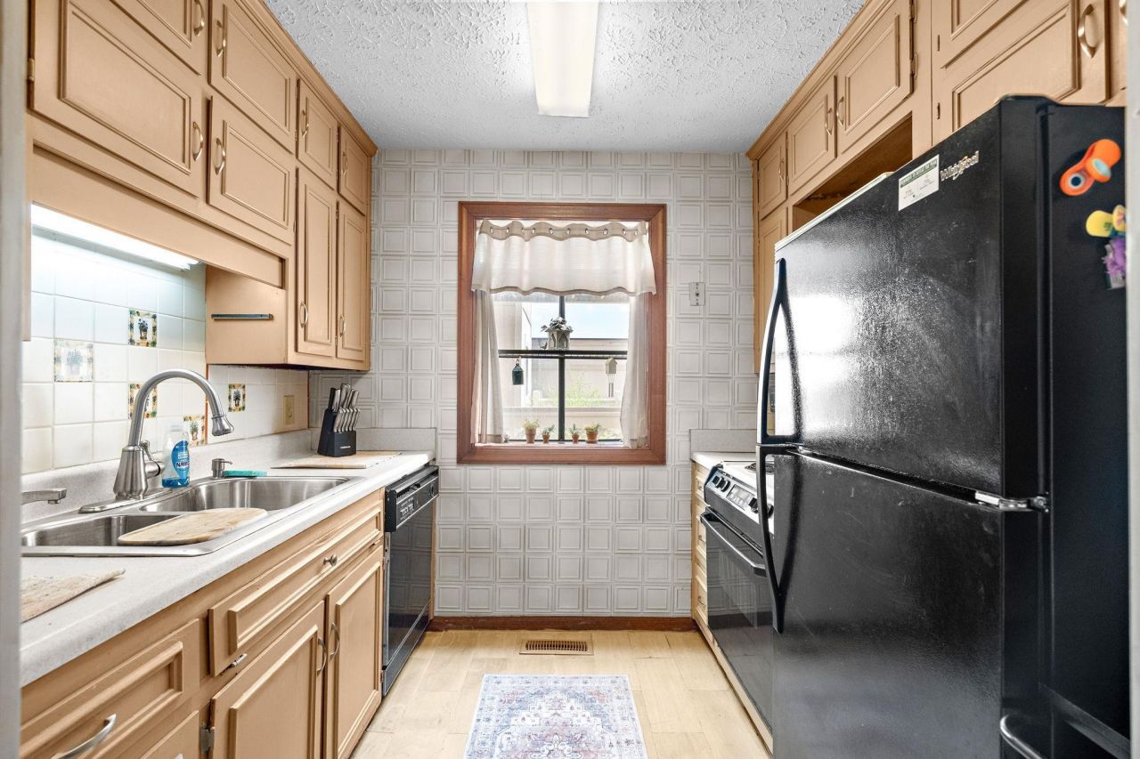 3015 Old Bryan Dr. Photo 7