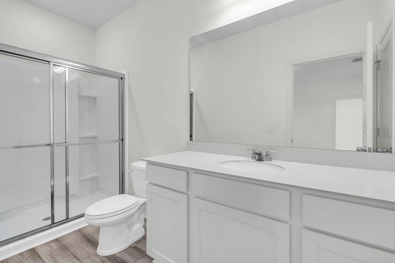 475 Pender Woods Drive Photo 13