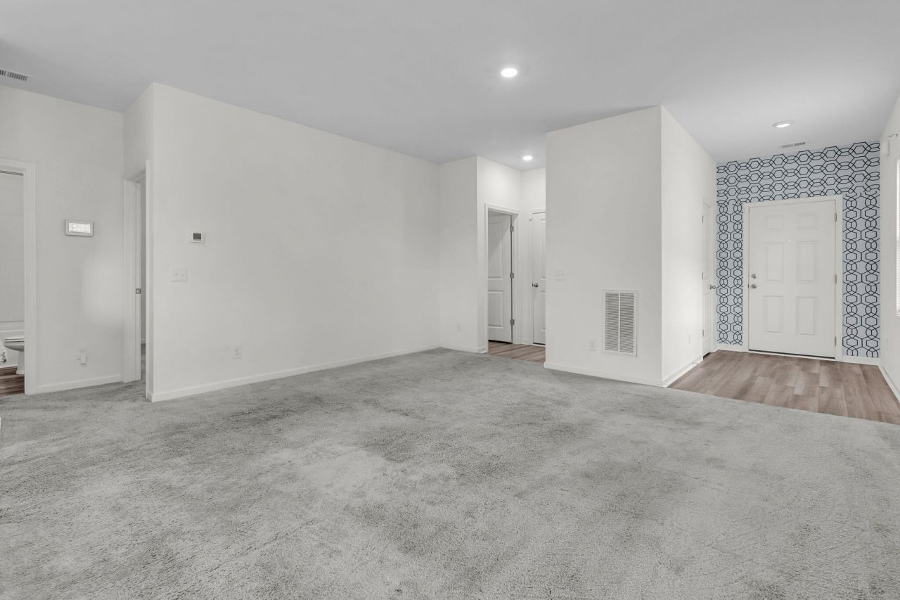 475 Pender Woods Drive Photo 16