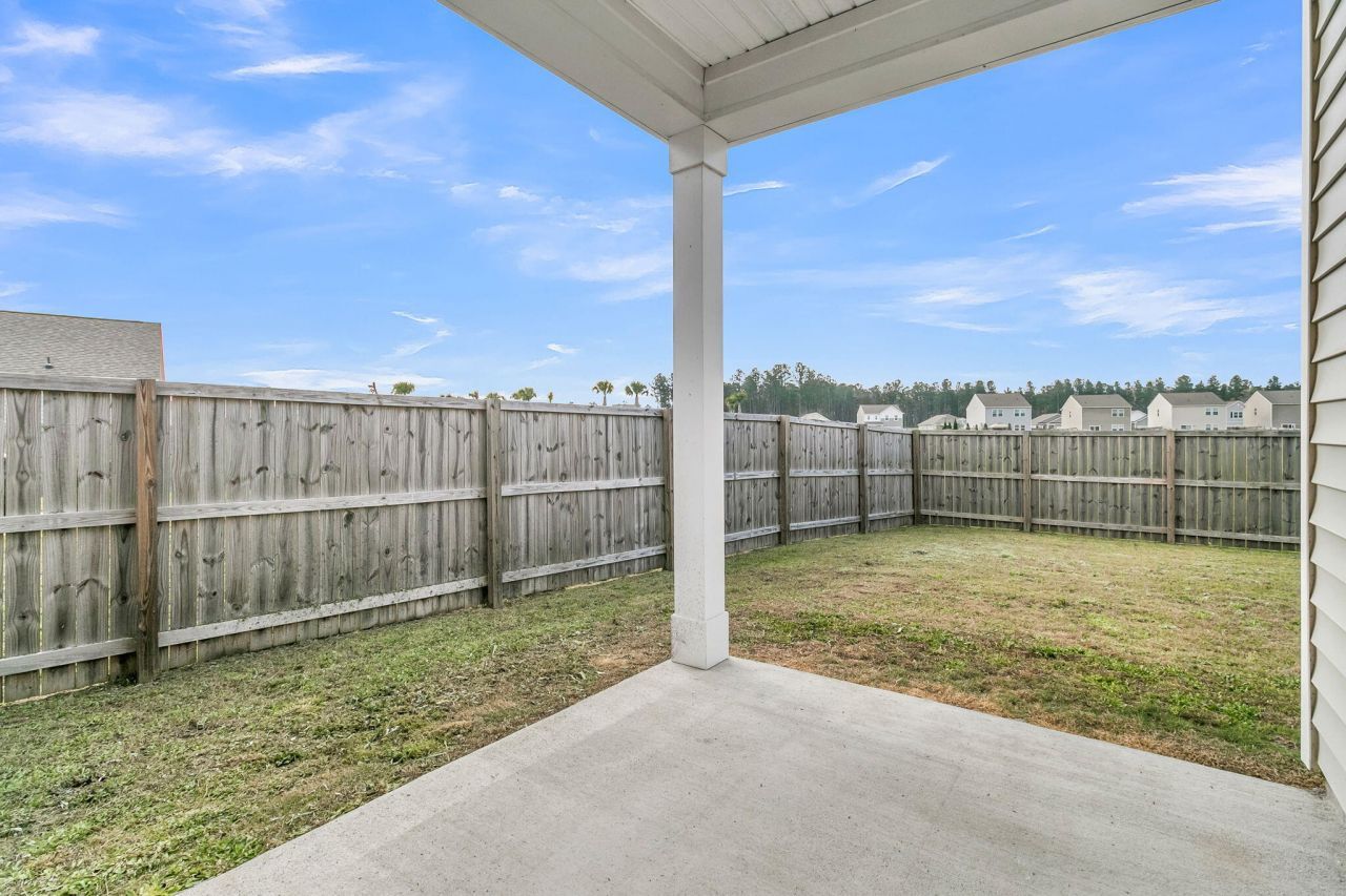 475 Pender Woods Drive Photo 22