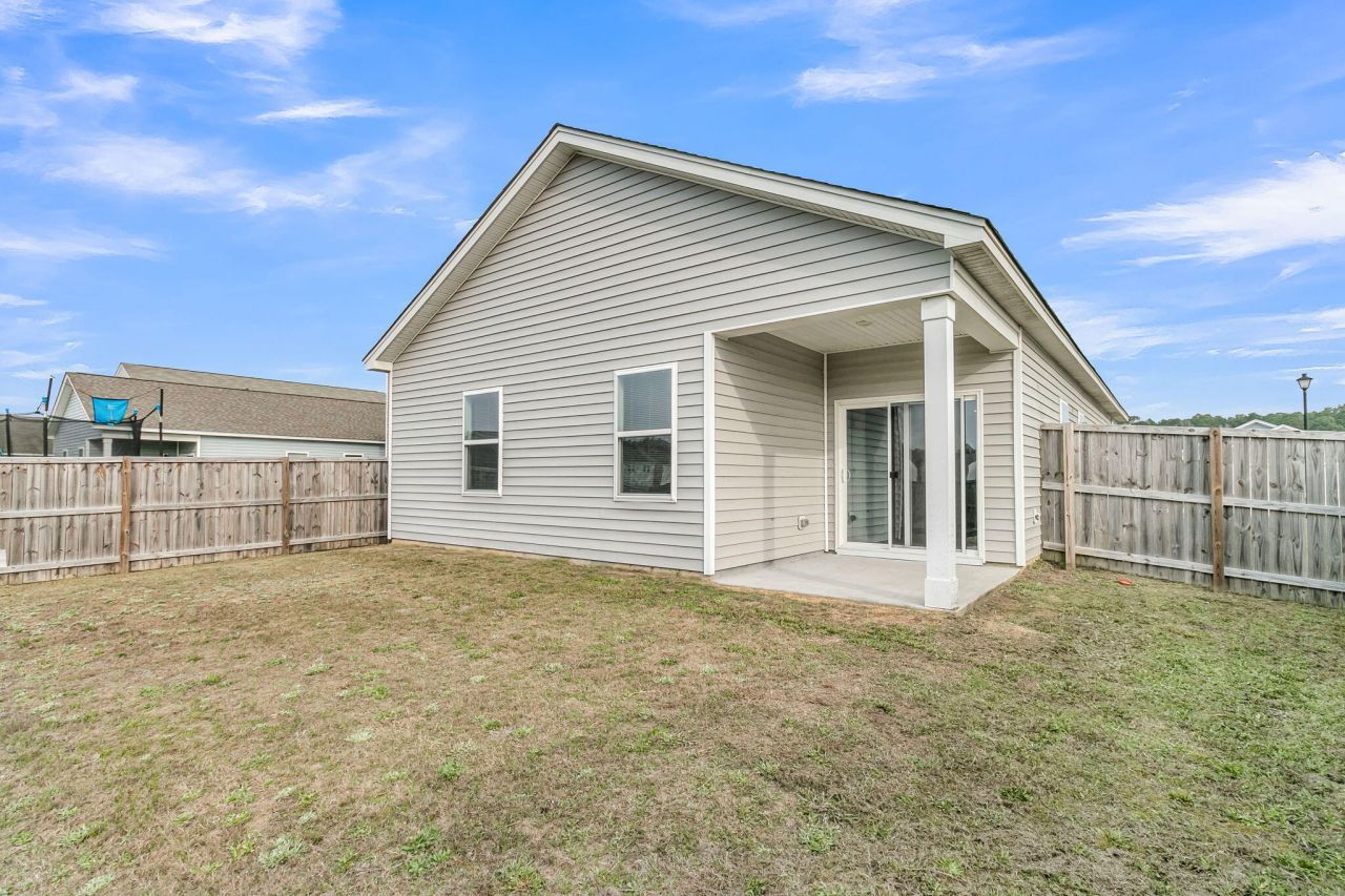 475 Pender Woods Drive Photo 25