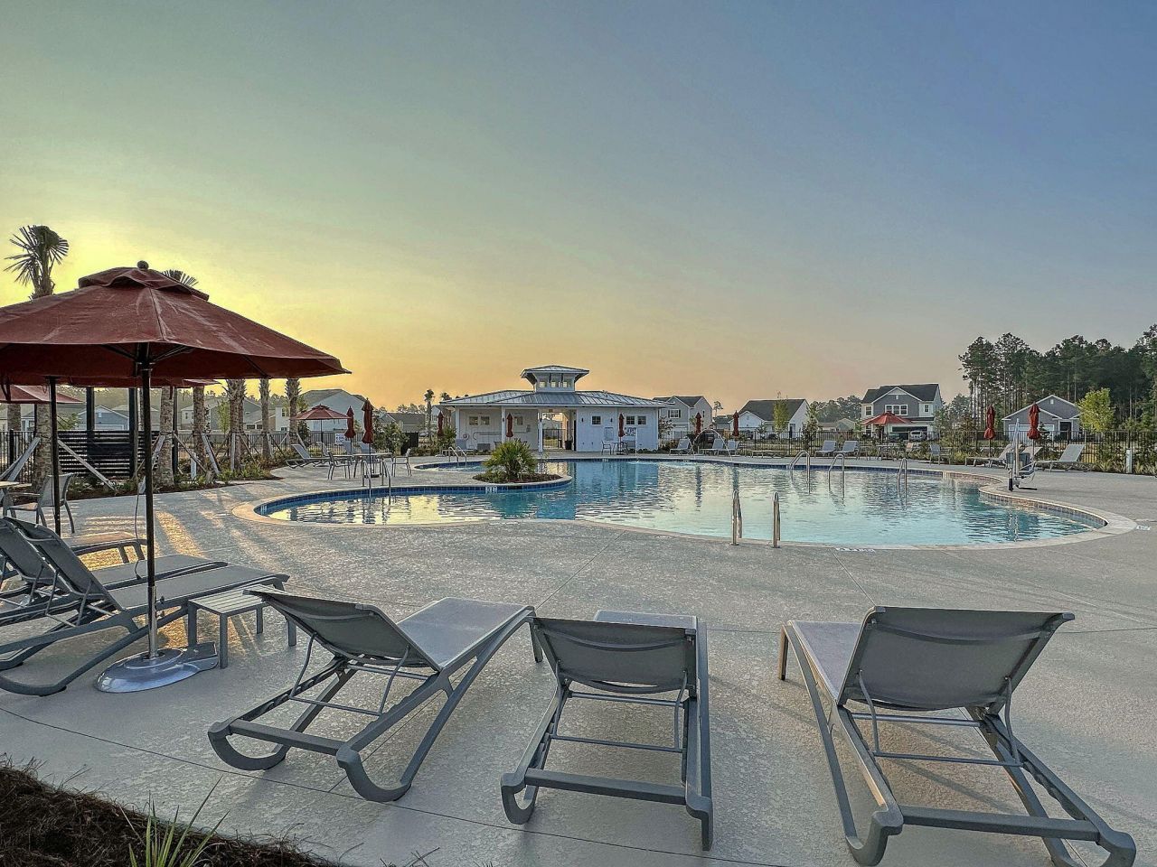 475 Pender Woods Drive Photo 32