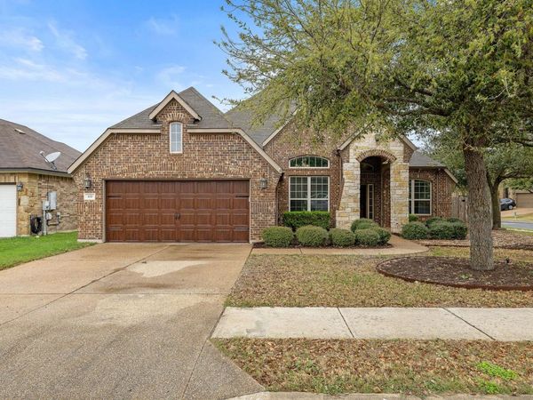 100 Rhinestone CV, Liberty Hill, TX 78642