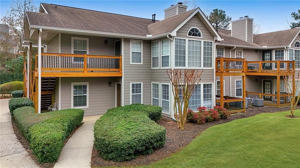 106 Berkeley Woods Drive, Duluth, GA 30096 Main Photo