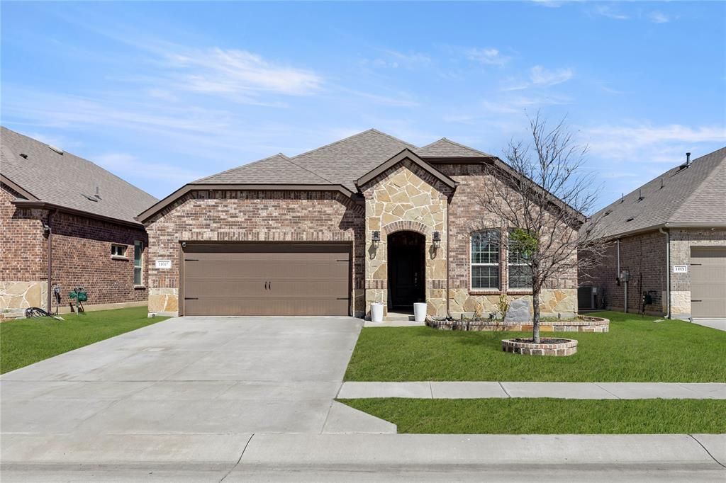 11017 Los Alamos Drive, Aubrey, TX 76227 Main Photo