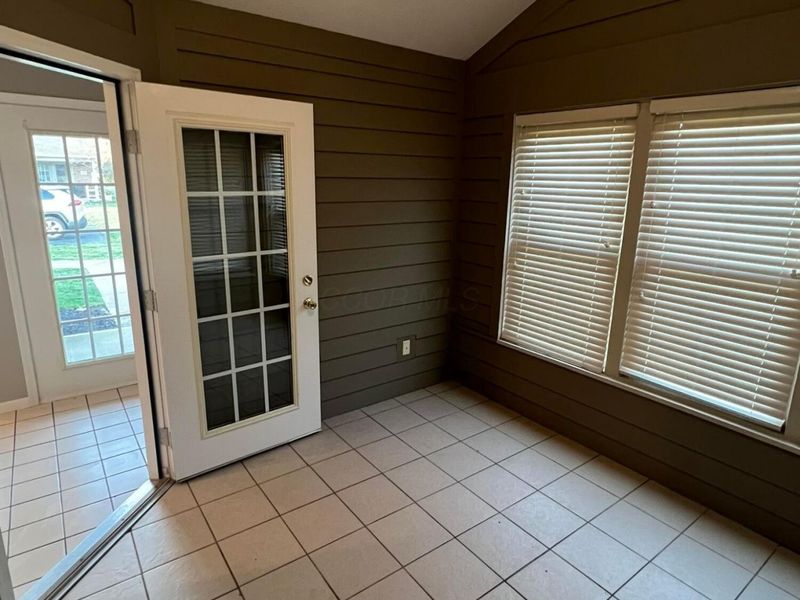 5328 Branscom Boulevard , Westerville, OH 43081 Photo 11