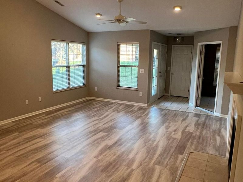 5328 Branscom Boulevard , Westerville, OH 43081 Photo 16