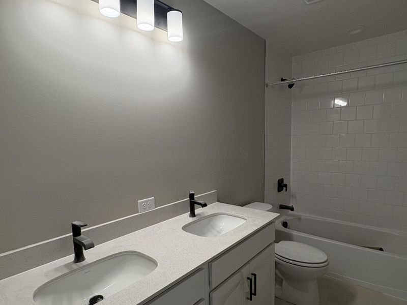 5470 Green Castle, Delaware, OH 43015 Photo 10