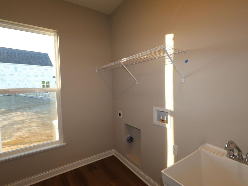 5470 Green Castle, Delaware, OH 43015 Photo 12