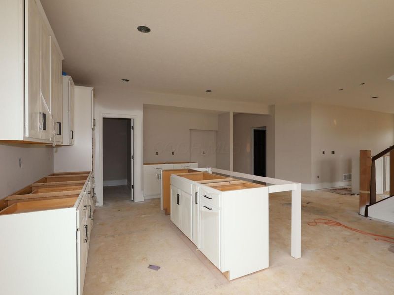 5470 Green Castle, Delaware, OH 43015 Photo 6