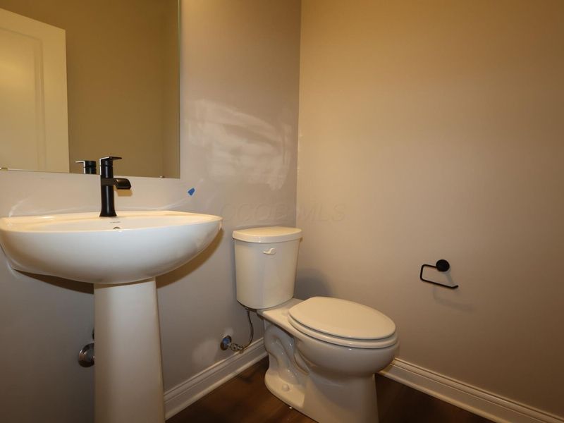 5470 Green Castle, Delaware, OH 43015 Photo 7