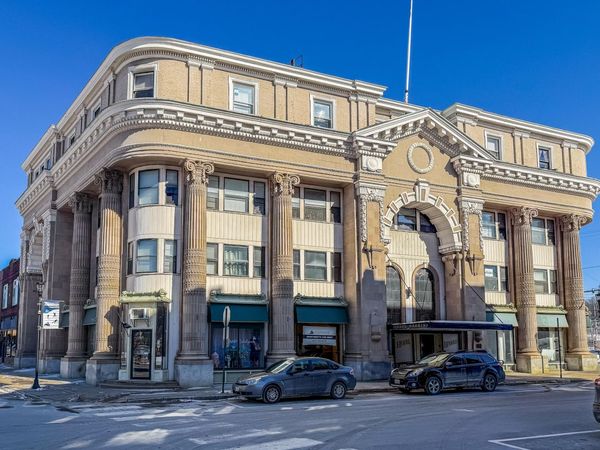 25 Hartford Street, Rumford, ME 04276