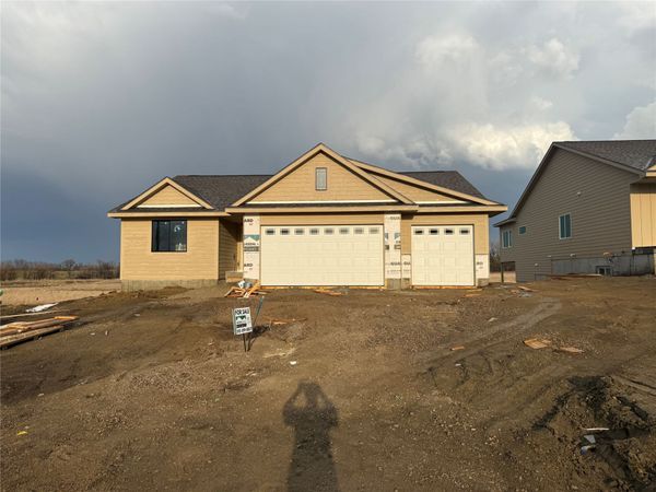 3387 NW Brookside Drive, Grimes, IA 50111