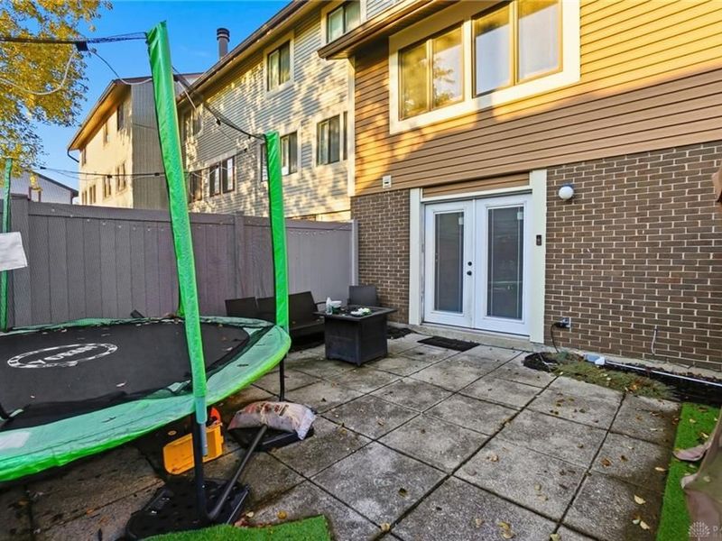 6042 Cinnamon Tree Court, Englewood, OH 45322 Photo 28