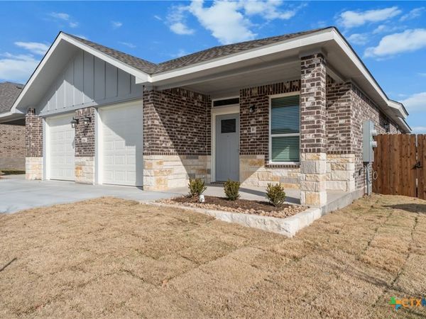 1114 Zora Drive , Unit B, Temple, TX 76504