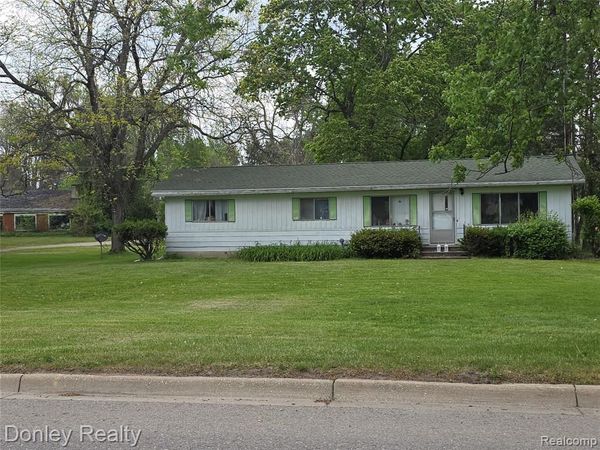 6174 Marlette Street, Marlette, MI 48453