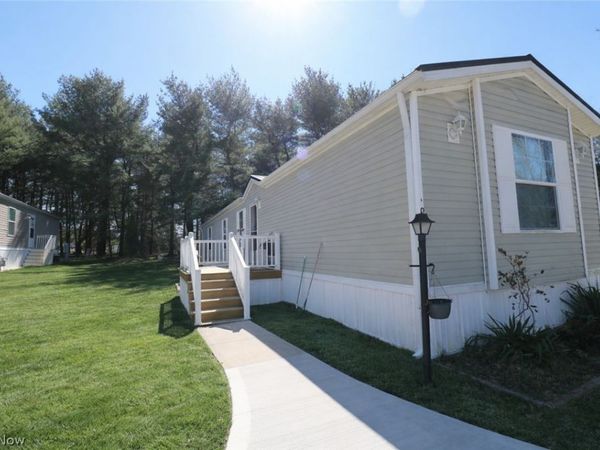 4400 Melrose Drive , Unit 9, Wooster, OH 44691