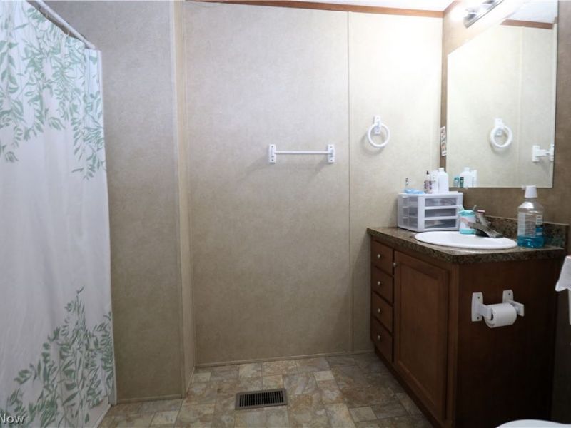 4400 Melrose Drive, Unit 9, Wooster, OH 44691 Photo 9