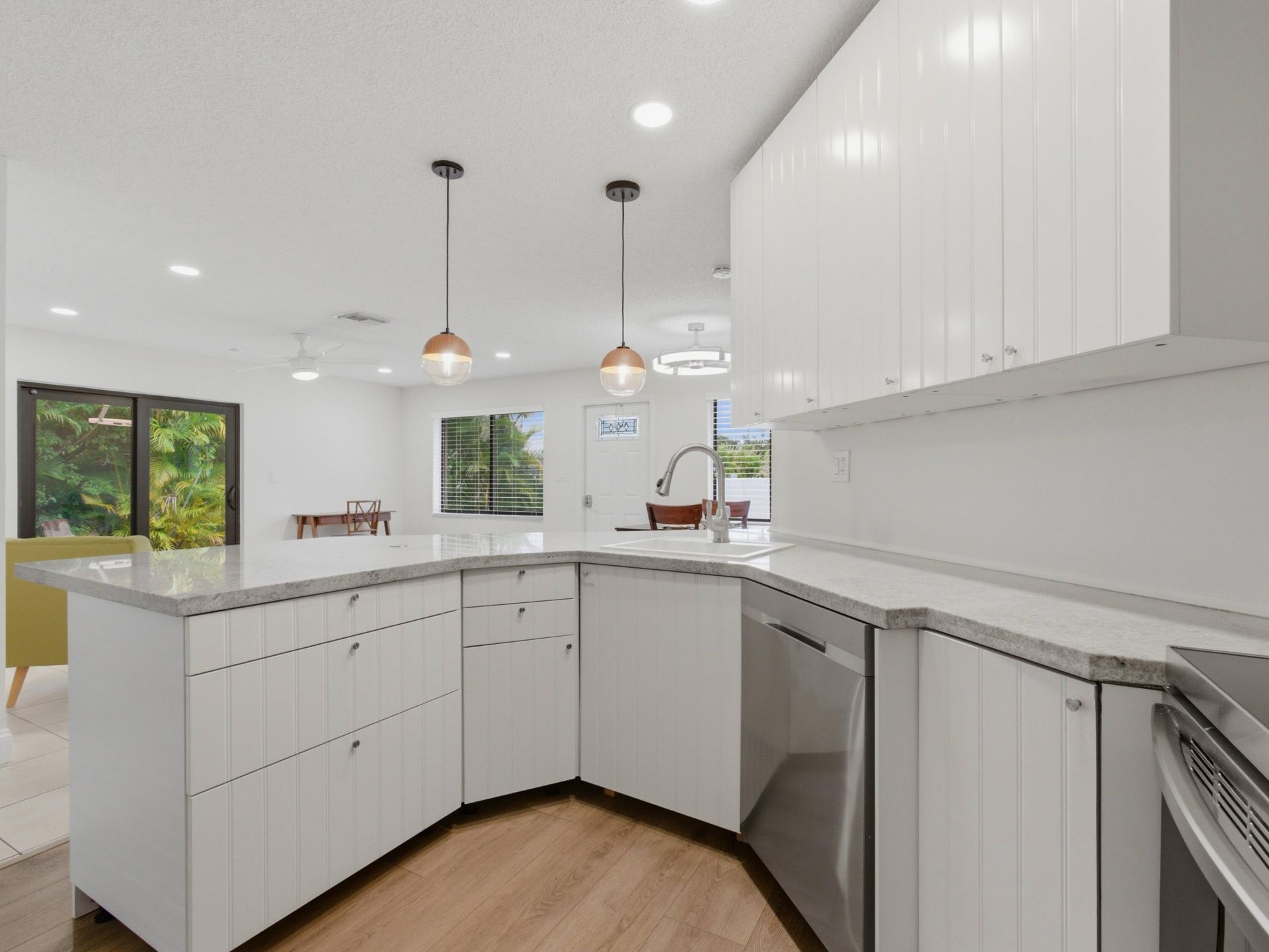 825 Dogwood Drive, Delray Beach, FL 33483 Photo