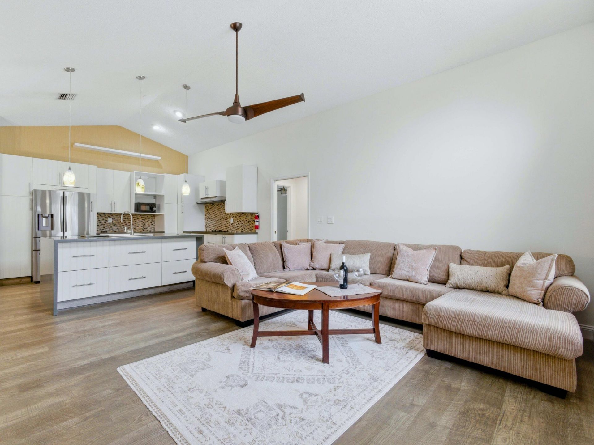 825 Dogwood Drive, Delray Beach, FL 33483 Photo