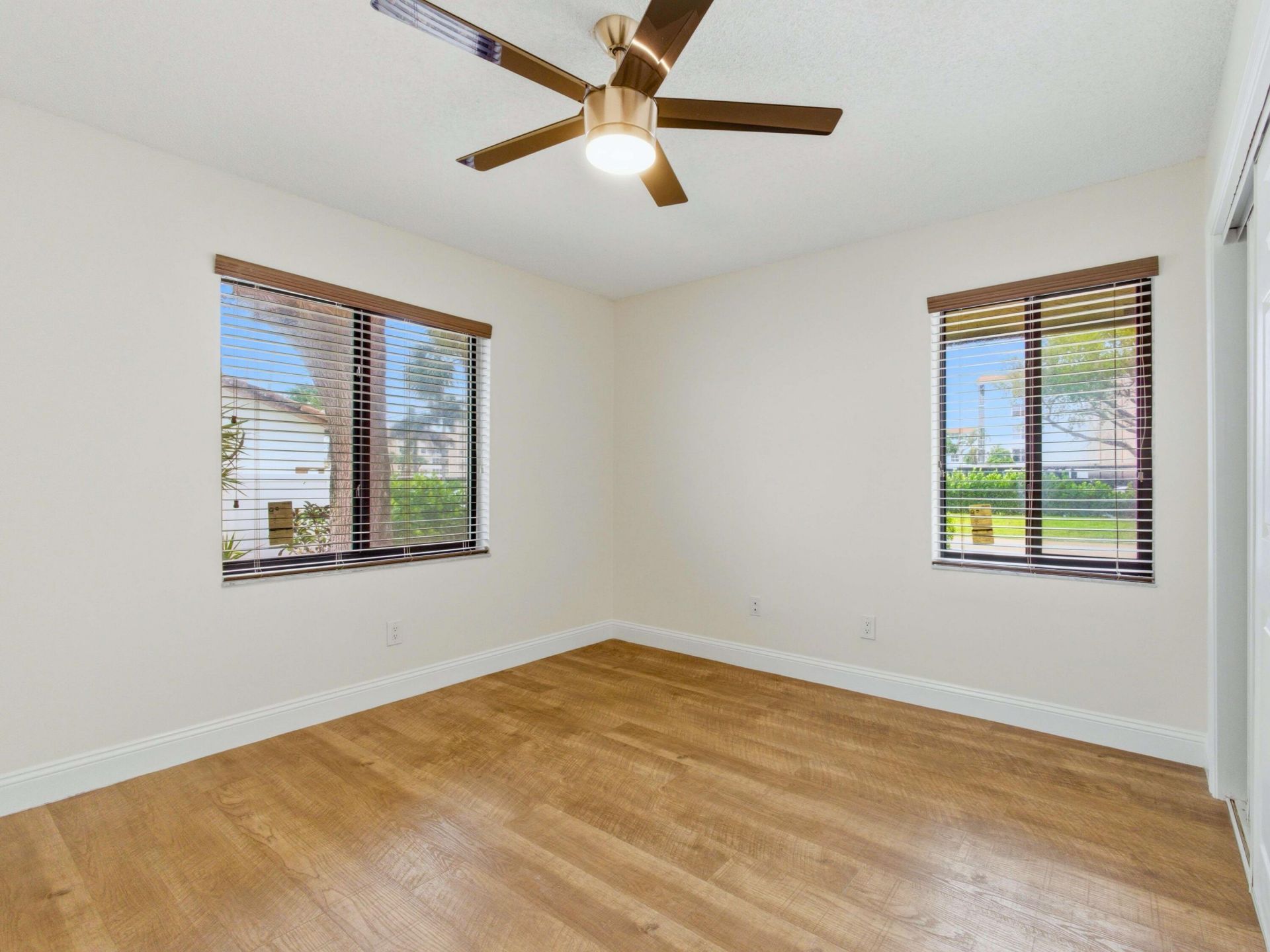 825 Dogwood Drive, Delray Beach, FL 33483 Photo