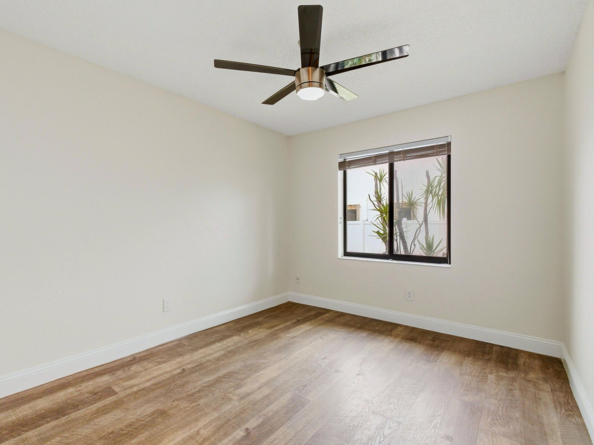 825 Dogwood Drive, Delray Beach, FL 33483 Photo